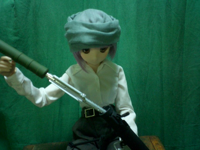 RPG-7の弾頭を入れる